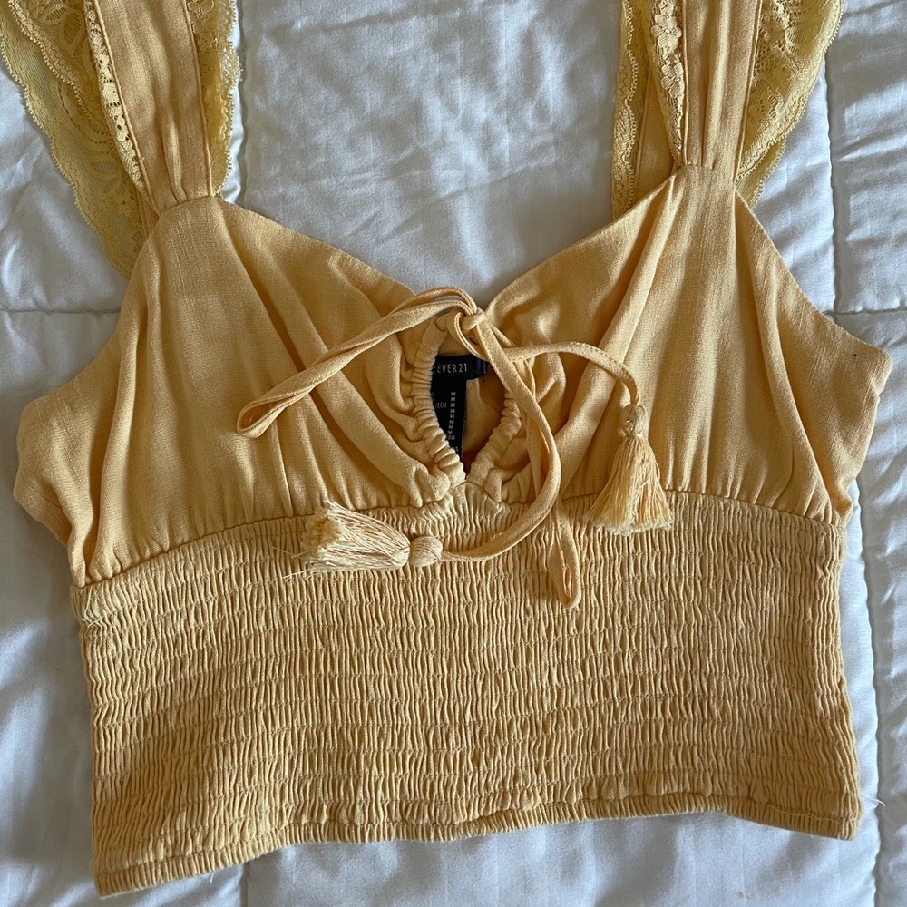 crop top